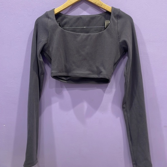 Tiger Friday Dancewear long sleeve top - Picture 1 of 4